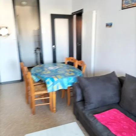 Dalhias Apartment